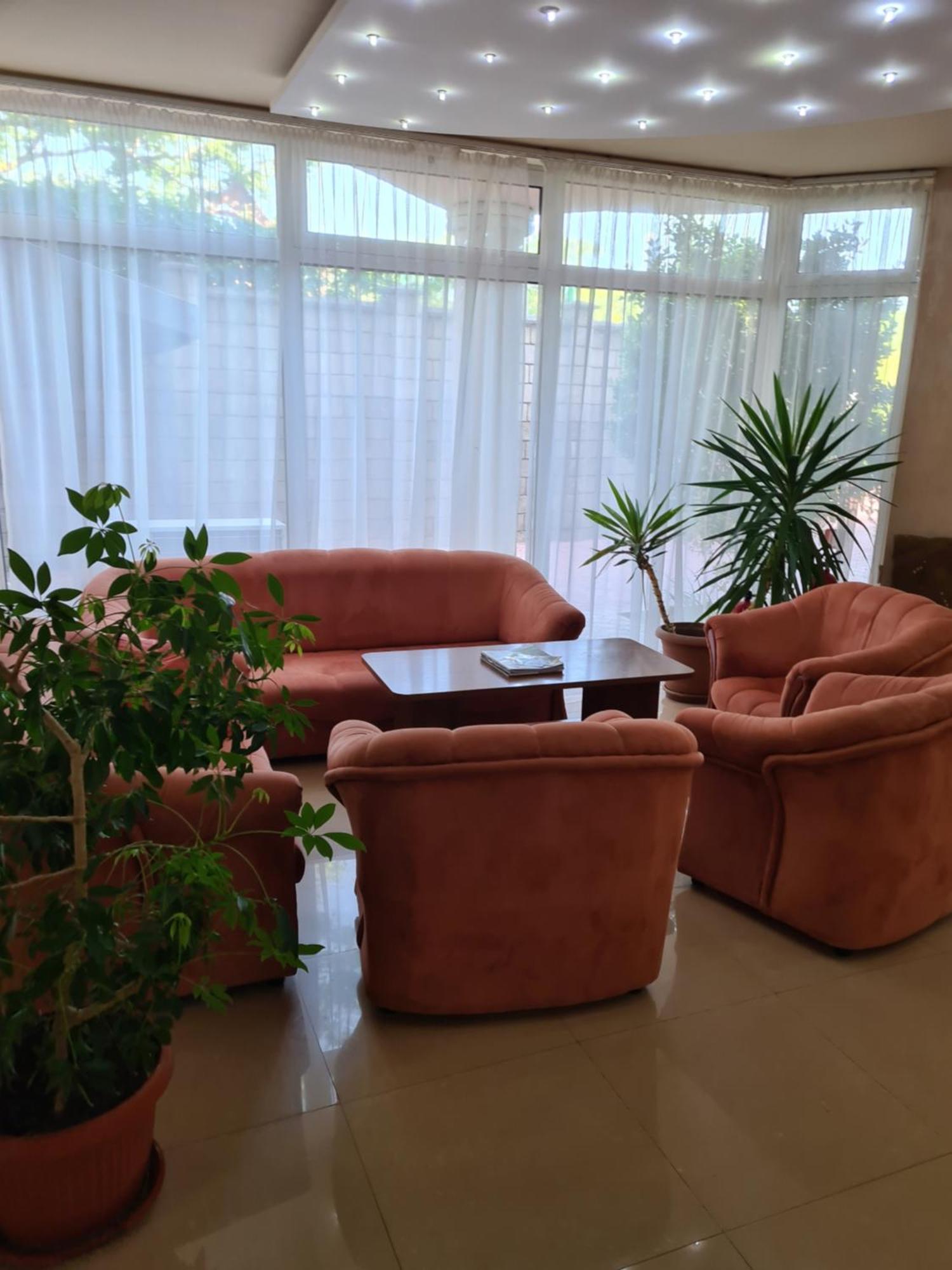 בלצ'יק Hotel Paris Relax Zone מראה חיצוני תמונה